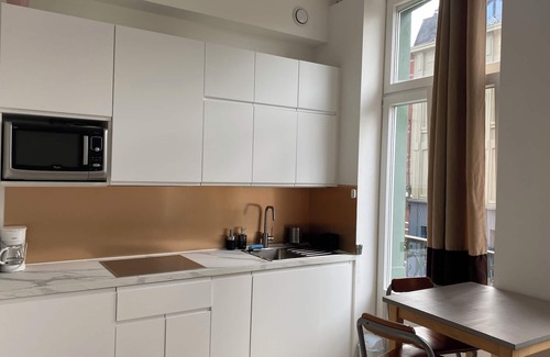 Vorst Apartment | Bright & Renovated 1 Bedroom Apartment @Brussels St-Gilles
