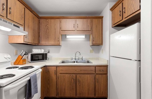 Green Bay Apartment | Bright + Spacious Apt 12 with King Bed and Workspace
