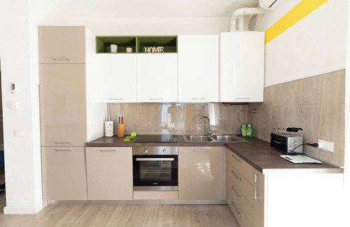 Colombare Apartment | Bright two-room apartment with private terrace and garden