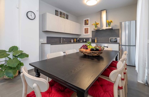 Cressa Ski Chalet | Bright White Villa with Private Garden near Bogogno golf club