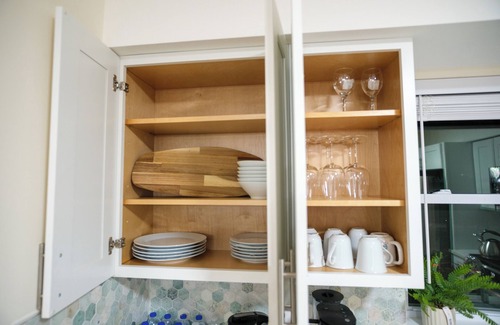 Newark Apartment | BrightOAK 3-bedroom apartment in Newark Close to NY