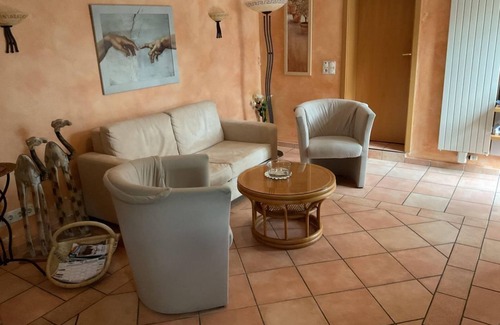 Bendorf Apartment | Brigitte & Eckart Paatsch - apartment/apartment
