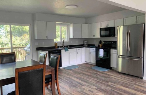 Rapid Valley House | Bring the whole family to this great place with lots of room for fun