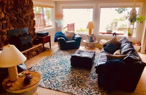 Brinnon House | Brinnon Retreat