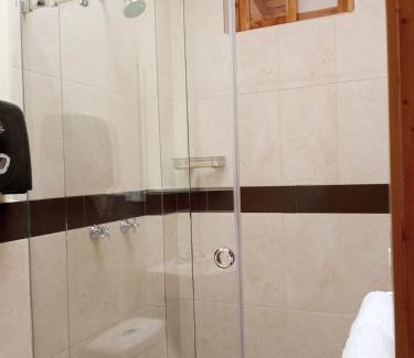 San Pablo del Lago Hotel | Brisas Del Lago San Pablo