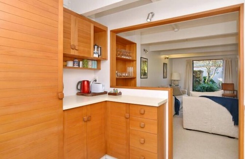 Saint Albans House | Bristol Street - 2 Bedroom holiday home in Merivale