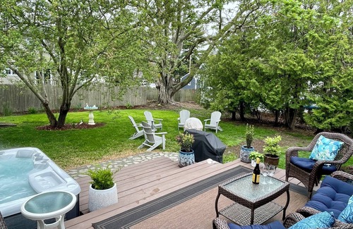 Bristol House | Bristol Sweet Spot: king bed, hot tub, walk or bike to town and beaches.
