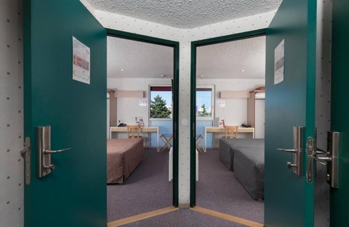 Argentan Hotel | Brit Hotel Argentan