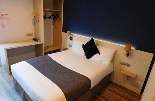 Argentan Hotel | Brit Hotel Argentan