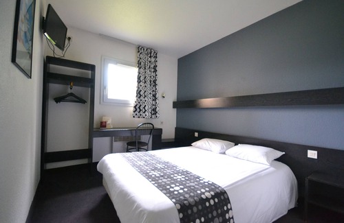 Baillet-en-France Hotel | Brit Hotel Baillet en France