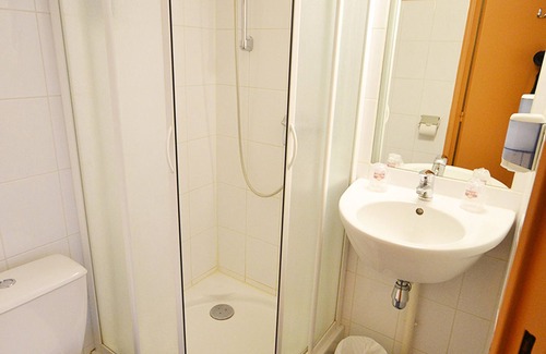 Herouville-Saint-Clair Hotel | Brit Hotel Caen Herouville