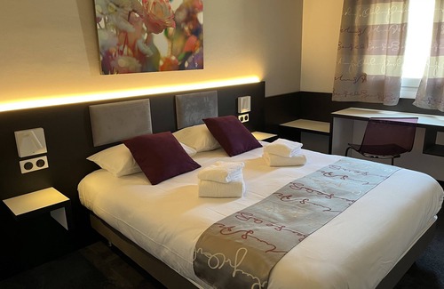 Pusey Hotel | Brit Hotel Le Vesoul