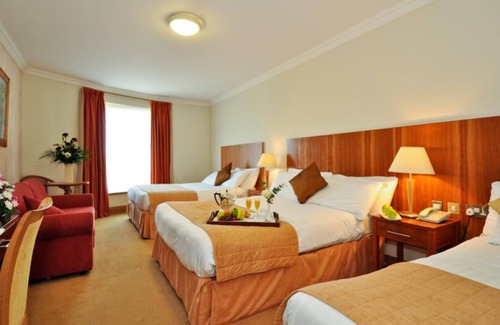 Belmullet Hotel | Broadhaven Bay Hotel & Leisure Centre