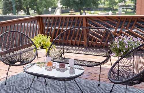 Siloam Springs Apartment | Broadway Luxe Loft