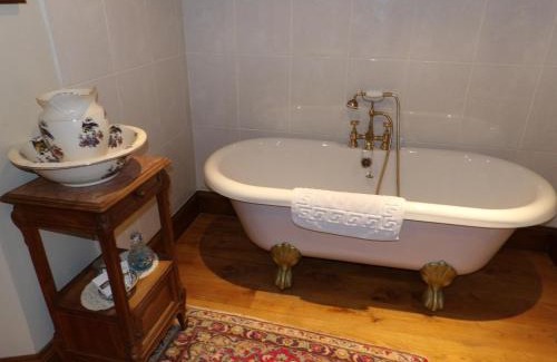 Manton Bed & Breakfast | Broccoli Bottom