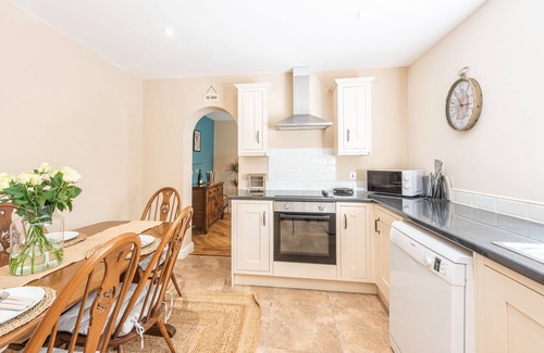 Frodsham Cottage | Brook Farm Barn