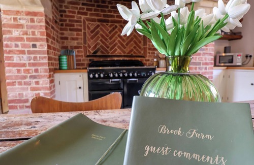 Harleston Cottage | Brook Farm