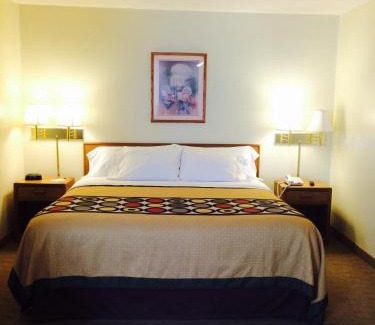 Inez Hotel | Brookshire Inn