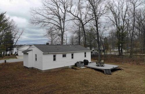 Newaygo House | Brookside Retreat, LLC