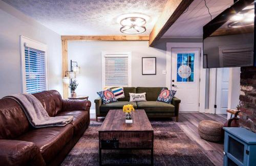 Nashville House | Brown County Cottage