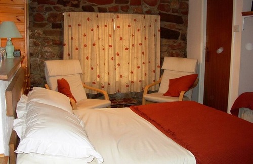 Ruyton XI Towns Bed & Breakfast | Brownhill House