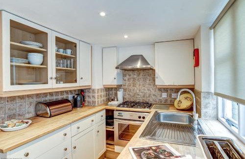 Woodstock House | Browns Lane
