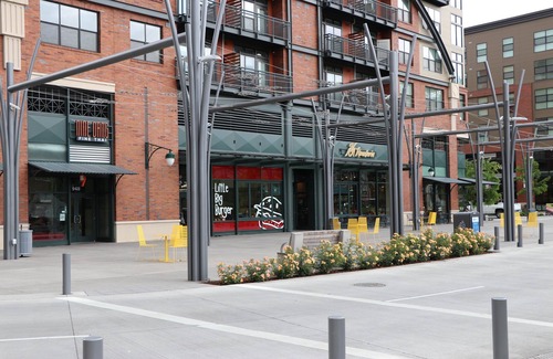 Orenco Station Condo | Brownstone Loft in Orenco
