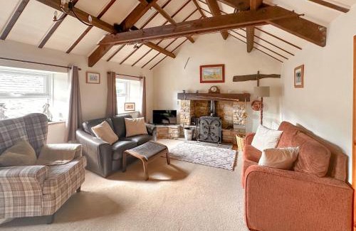 Worton House | Bruaich Cottage