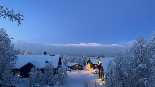 Bruksvallarna House | Bruksvallarna - Modern fjällstuga med panoramautsikt och WiFi