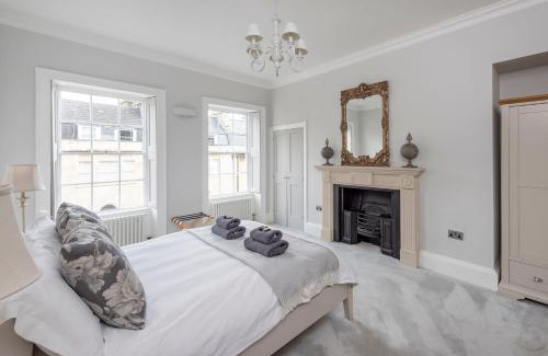 Upper Town Apartment | Brunswick Place