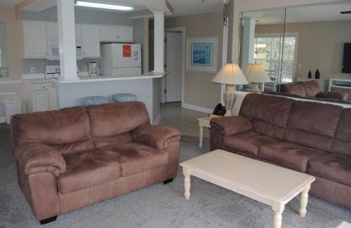 Calabash Apartment | Brunswick Plantation Golf Resort 1509M