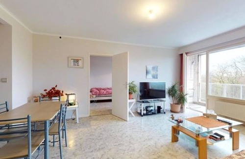 Ganshoren Apartment | Brussels Cosy Sunny Home
