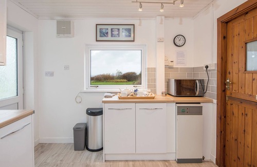 Trefin House | Bryngarw, Holiday Home Trefin, Sleeps 12, 6 bedrooms, bathrooms
