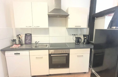 Burscheid Apartment | Bu01 - Ferienwohnung mit Smart-tv, 31qm, 1 Wohn-/Schlafzimmer, Max. 3 Personen