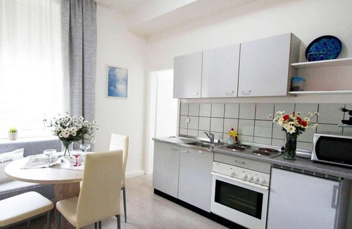 Burscheid Apartment | BU02 Comfy 2 room apartment