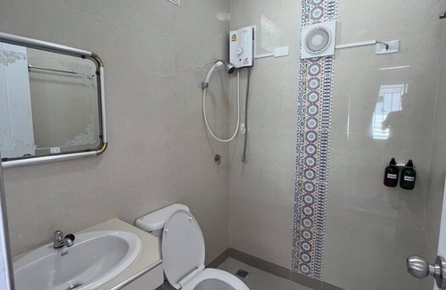 Ang Thong Hotel | Bualuang Angthong Hotel