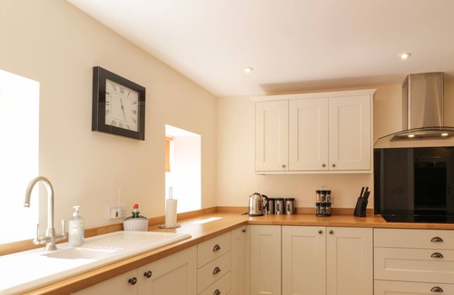 Clarencefield House | BUCKLED BARN, family friendly, character holiday cottage in Annan