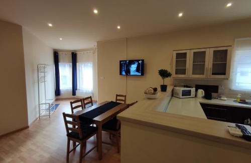 Vecses Apartment | Budapest Airport , accommodation in Vecsés