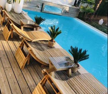 Thoiry Bed & Breakfast | Buddha Beach Thoiry