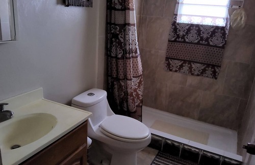 Old Road Town Apartment | Budget accommodation with scenic views and a relaxing environment.