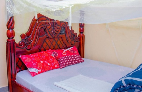 Eastern Region Apartment | Budget Double Room at Sibunyo Hotel Sironko