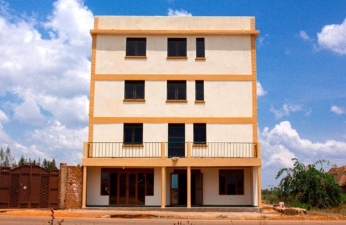 Eastern Region Apartment | Budget Double Room in Hotel Sabunyo Sironko