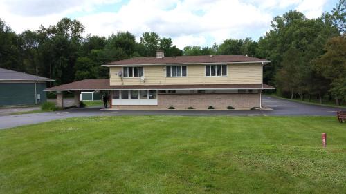 Fairport Hotel | Budget Inn Fairport
