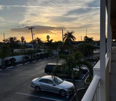 Punta Gorda Hotel | Budget Inn