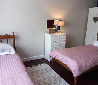 Foxford Hostel | Budget room