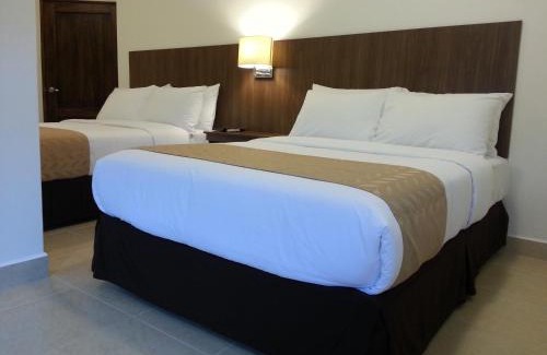 Bahia de Caraquez Hotel | Buenavista Place Hotel