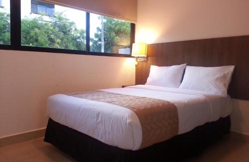 Bahia de Caraquez Hotel | Buenavista Place Hotel