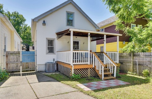 Buffalo Cottage | Buffalo Vacation Rental ~ 8 Mi From Canalside!