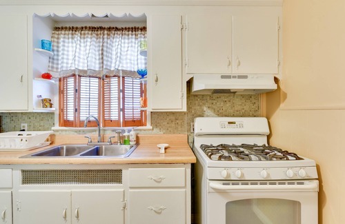 Buffalo House | Buffalo Vacation Rental ~ 8 Mi From Canalside!