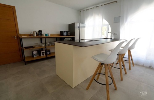 Puerto Real Apartment | Buganvilla Apartment with Shared Pool